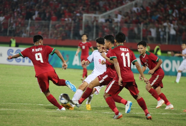 Lịch thi đấu bóng đá ngày 18/10: Đối thủ U19 VN ra quân