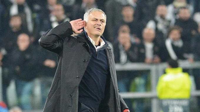 HLV Mourinho nói gì trước trận đại chiến MU vs Man City?