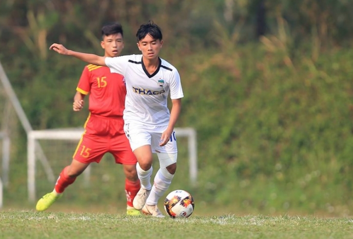 Em họ Công Phượng tỏa sáng, HAGL bất bại tại vòng loại U15QG