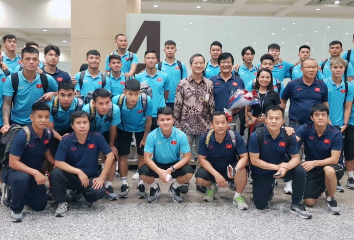 ĐT Việt Nam tới Bali, sẵn sàng ngênh chiến Indonesia