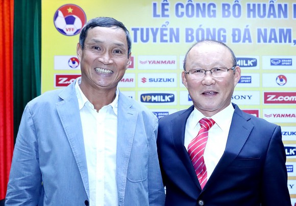 HLV Mai Đức Chung lo lắng cho ông Park và ĐT Việt Nam