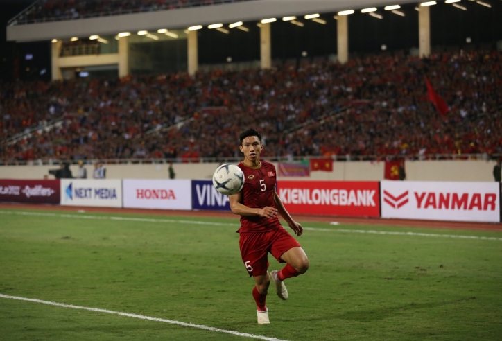 VIDEO: Cả Châu Á đã biết tên Đoàn Văn Hậu từ siêu phẩm này