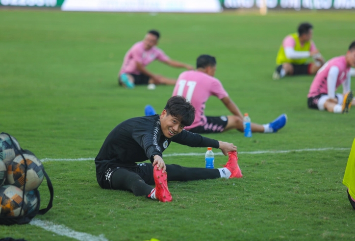 Cựu thủ môn U23 Việt Nam báo tin vui cho Hà Nội FC