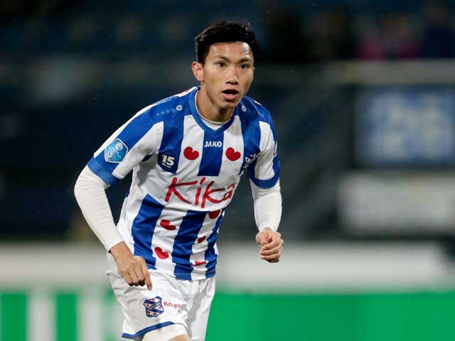Văn Hậu nói lời 'ruột gan' để cứu tương lai ở Heerenveen
