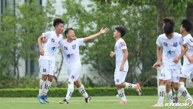 VIDEO: HAGL trình làng lứa trẻ tài năng không kém 'khóa 4 JMG'
