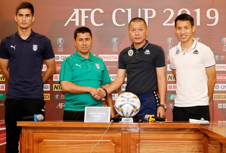 Altyn Asyr coach impresses with Hanoi’s Van Quyet