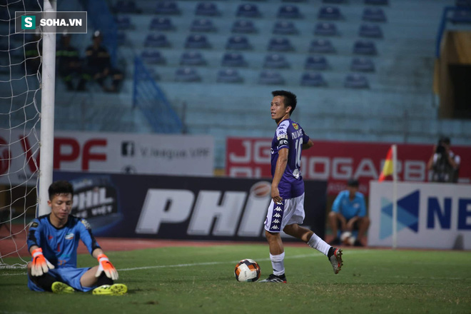 Van Quyet tops Vietnamese scoreboard of V-League round 23
