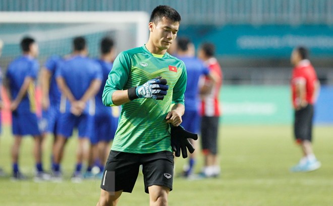 Văn Toản đã sẵn sàng thay thế Bùi Tiến Dũng ở U23 Việt Nam