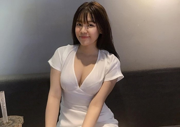 Đặng Văn Lâm 'tạm' chia tay bạn gái Yến Xuân sau 1 tháng ở Thái Lan