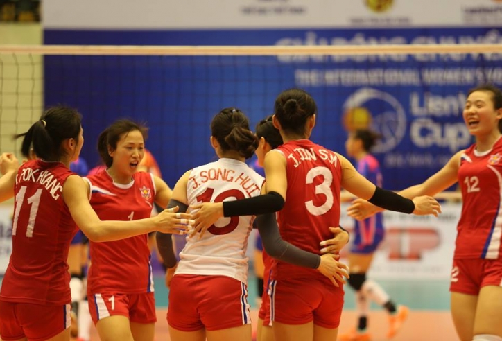 Chủ công Jong Jin Sim toả sáng, Triều Tiên thắng dễ trận ra quân