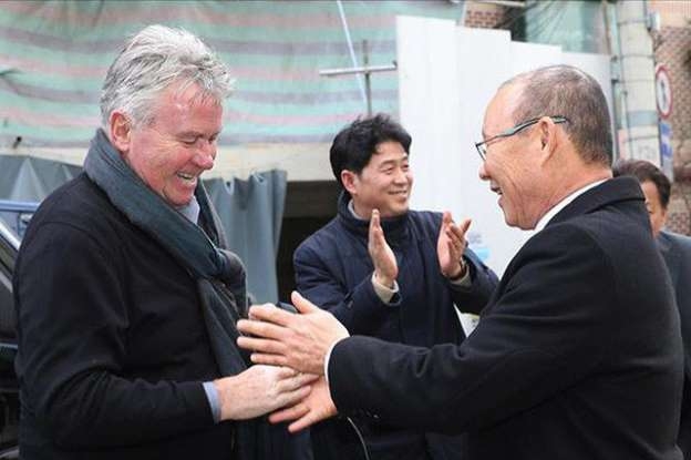 HLV Guus Hiddink: 'Ông Park sẽ gặp khó trong trận đấu này'