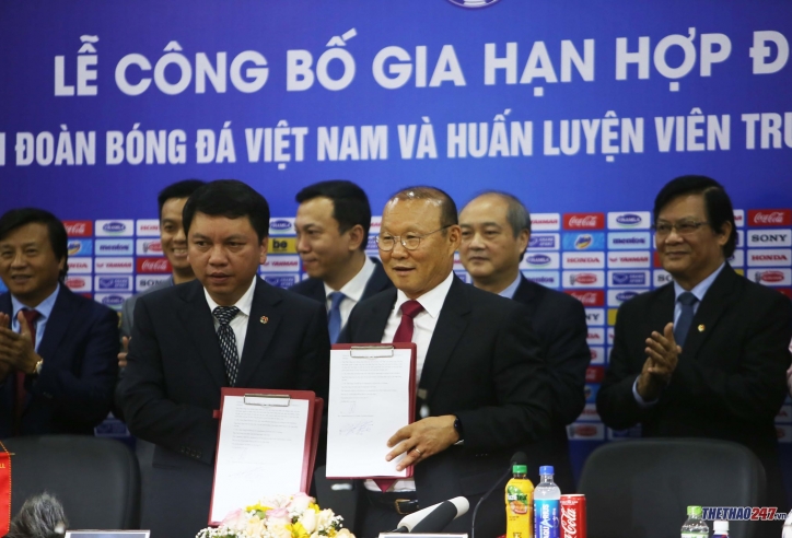 HLV Park Hang Seo: 'Tôi cảm thấy tự hào vì tiếp tục là HLV Việt Nam'