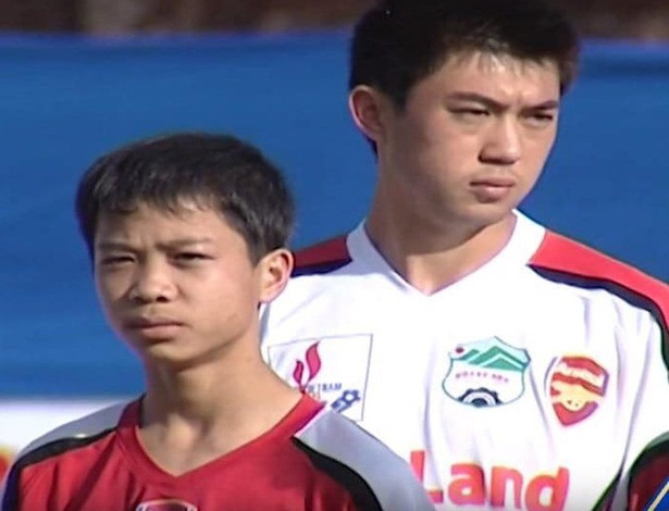 VIDEO: Công Phượng, Xuân Trường thể hiện kỹ thuật lúc 14 tuổi