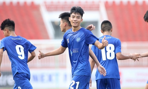 VIDEO: Sao trẻ Thanh Hóa từng gây bão trên SVĐ Thống Nhất