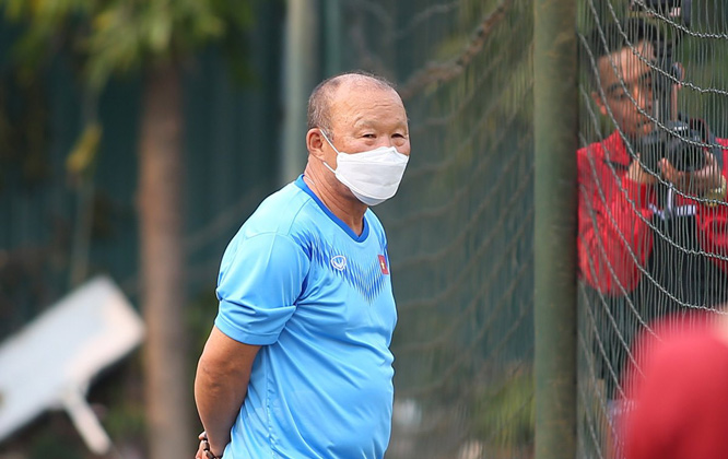 VIDEO: HLV Park hành động lạ sau trận HAGL vs Sài Gòn