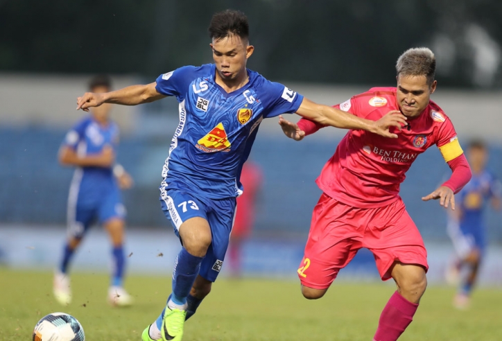Đội bóng dẫn đầu V-League quyết giữ lương cho cầu thủ