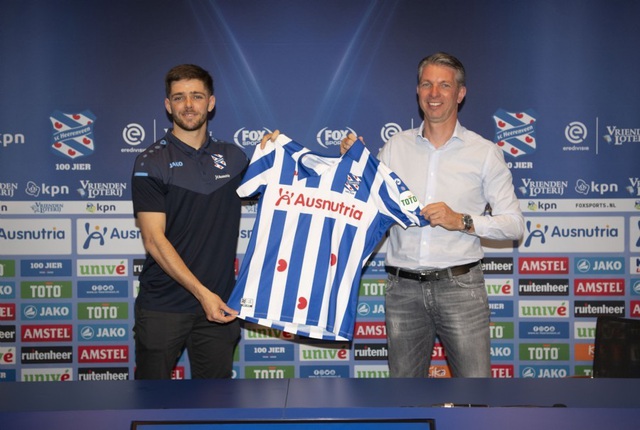 Lộ diện cầu thủ khiến Văn Hậu 'bật bãi' tại Heerenveen