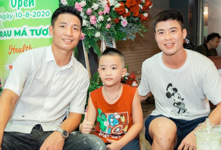 Trung vệ đội tuyển Việt Nam mở quán nước ở Hà Nội