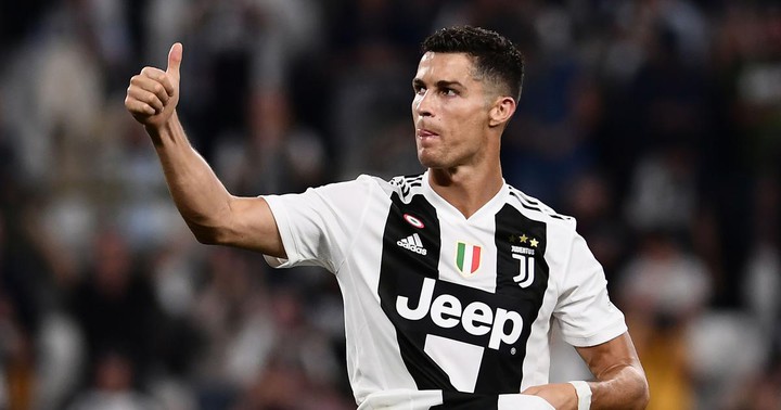 Ronaldo hy vọng bóng đá Việt Nam sản sinh nhiều ngôi sao