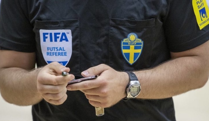Các trọng tài chạy đua cho FIFA Futsal World Cup 2022