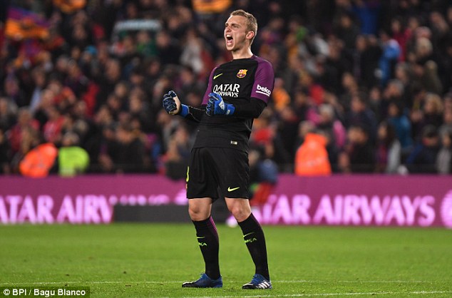 Cillessen sẽ rời Barca nếu không thể cạnh tranh vị trí số 1