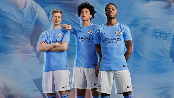 Nửa xanh thành Manchester cho ra mắt bộ cánh mới
