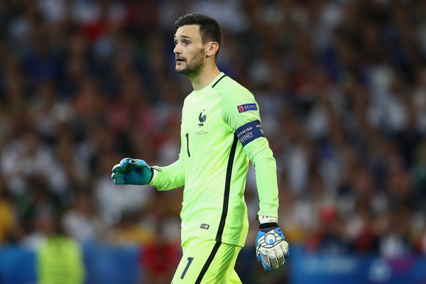Thủ thành Hugo Lloris 'chơi trội' và phải nhận cái kết đắng