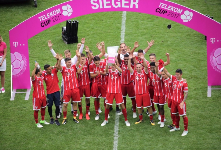 Highlights: Bayern Munich 2-0 W. Bremen (Telekom Cup 2017)