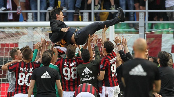 Highlights: AC Milan 2-0 Craiova (VL Europa League)