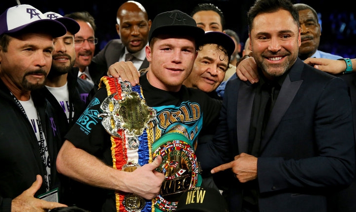 Ông bầu Canelo Alvarez phản pháo lại những lời chỉ trích qua bức thư gửi người hâm mộ