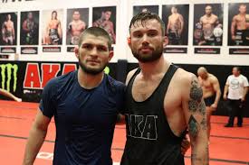 Đồng đội cũ của Conor McGregor giúp Khabib chuẩn bị cho UFC 229