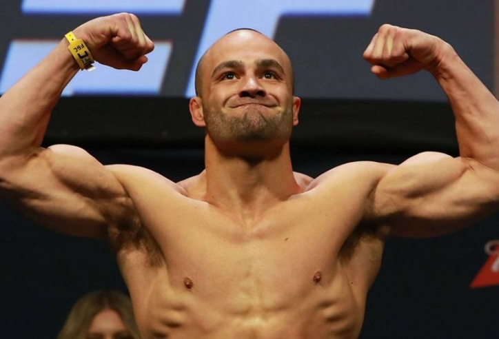 Eddie Alvarez sẵn sàng bắt đầu lại để giành đai ONE Championship 