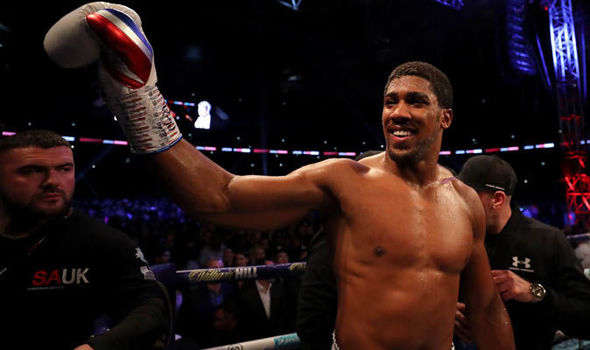 Anthony Joshua đòi đánh với Wilder vào tháng 4, 'lơ đẹp' Tyson Fury