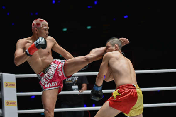 Petchdam Petchyindee: Tay đấm màu mè nhất ONE Championship