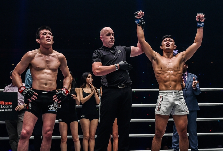 Nhìn lại 3 khoảnh khắc đáng nhớ nhất ONE: Enter the Dragon