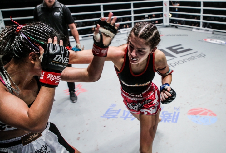 ONE Legendary Quest: Stamp Fairtex giữ ngôi sau trận huyết chiến