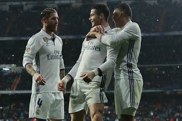 Nhận định bóng đá Real vs Napoli, 02h45 ngày 16/2