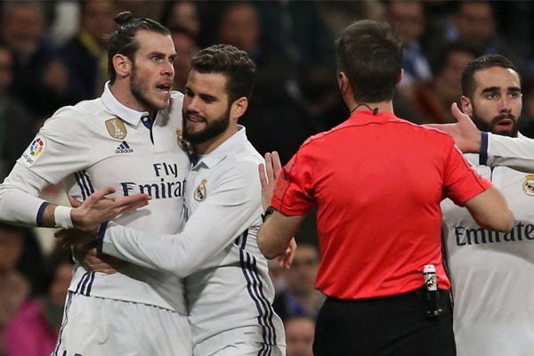 Cầu thủ Real không tin lại hòa Las Palmas ở Bernabeu
