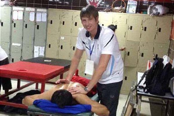 VFF ký HĐ với chuyên gia hồi phục chấn thương