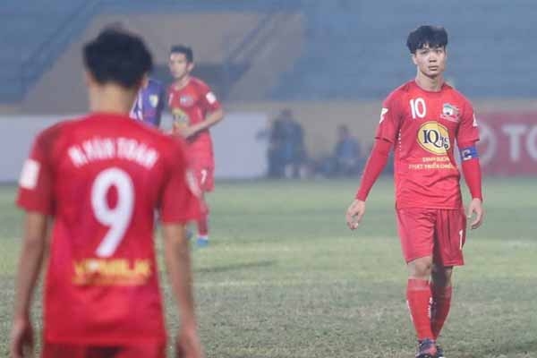 Vòng 8 V-League: HAGL đứt mạch thắng, Thanh Hóa bứt phá