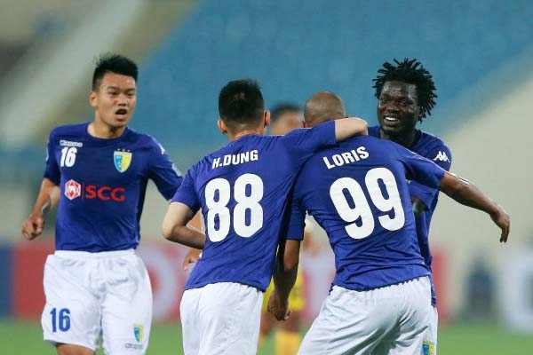 Hà Nội FC đè bẹp Tampines Rovers trên sân Mỹ Đình