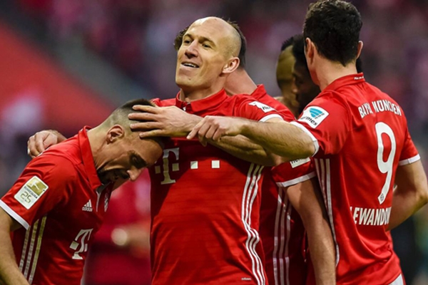 Tứ kết cúp C1: Robben lên tiếng thách thức Real Madrid