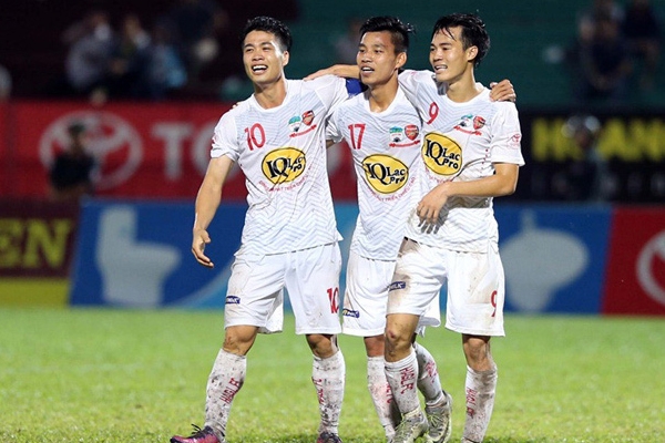 HAGL sau lượt đi V.League: Quyến rũ, chờ bùng nổ ở lượt về