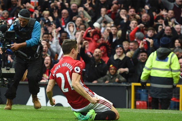 Người hùng của MU mô tả chiến thắng Chelsea là 'hoàn hảo'