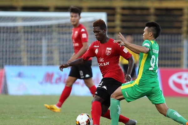 Ngoại binh 'dởm' tiếp theo ở V-League bị thanh lý