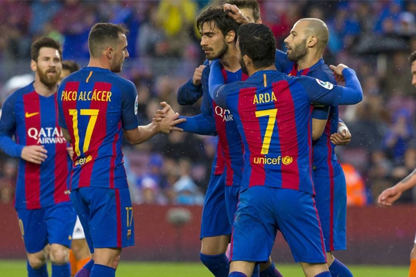 Messi lập cú đúp, Barca hạ Osasuna 7-1