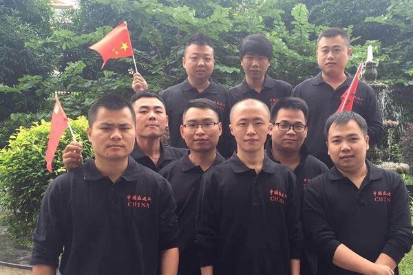 TQ cử 'binh hùng, tướng mạnh' sang 'đòi nợ' AOE Việt Nam