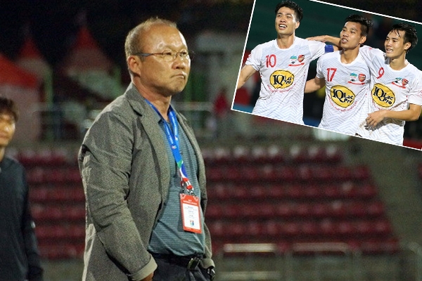HLV Park Hang Seo bất ngờ do thám HAGL đá V-League
