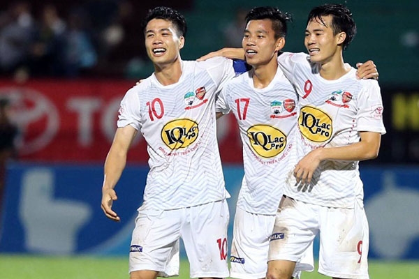 'Công Phượng phải thay đổi mới giỏi được'