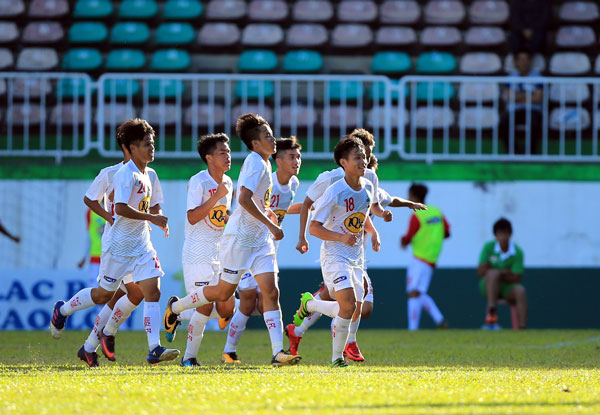 Sao trẻ tỏa sáng giúp U19 HAGL thắng nhẹ trận mở màn